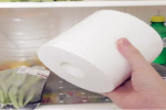 Đặt cuộn giấy trong tủ lạnh bạn sẽ thu được lợi ích bất ngờ