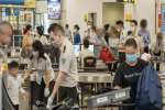 Xử phạt hành khách nhặt được đồng hồ nhưng 'quên' trả ở sân bay Nội Bài
