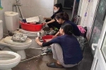Lập đoàn kiểm tra trường mầm non sử dụng nước bẩn rửa đồ dùng của trẻ