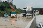 Vì sao tuyến cao tốc Dầu Giây - Phan Thiết mới sử dụng đã bị ngập?
