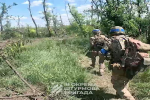 Quân đội Ukraine tiếp tục báo cáo chiến sự căng thẳng ở miền Đông Bắc