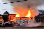 Đồng Nai: Xe đầu kéo bất ngờ bốc cháy khi đang đậu bên đường