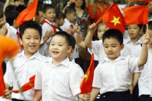 Học sinh Hà Nội tựu trường năm học mới sớm nhất hai tuần nữa