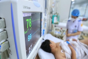 Cô gái 20 tuổi ở Hà Nội tử vong do sốt xuất huyết, tuần qua tăng gần 1.700 ca mới