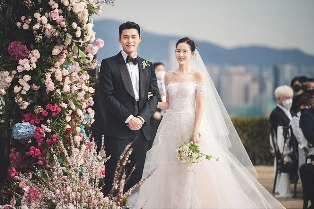 Giải trí - Vợ Hyun Bin 'Hạ cánh nơi anh' tiết lộ mối quan hệ với bố mẹ chồng