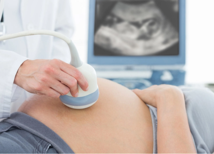 Đề xuất nhiều quy định về điều kiện mang thai hộ - Ảnh 1.