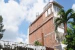 Vụ sập nhà ở Bình Thạnh: Hình ảnh tình thế nguy hiểm của căn nhà bên cạnh