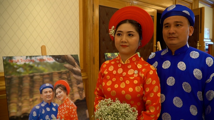 VIDEO: Lễ cưới tập thể hơn 80 cặp đôi trong ngày Phụ nữ Việt Nam - Ảnh 6.