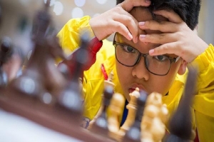 Kỳ thủ 12 tuổi chinh phục cờ vua thế giới