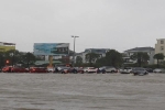Nghệ An: Nhiều tuyến đường ở Tp.Vinh ngập nặng sau mưa lớn