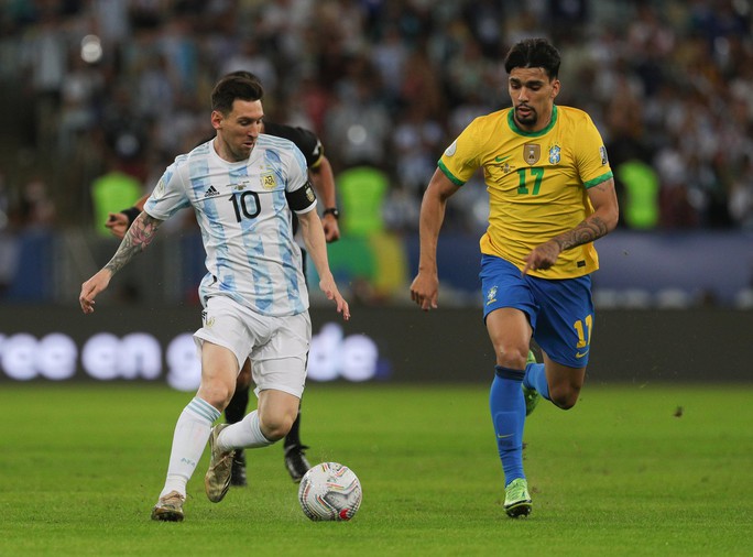 Messi xát thêm muối vào nỗi đau Brazil ? - Ảnh 1.