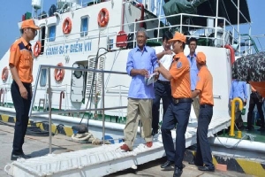 14 ngư dân được tàu nước ngoài cứu đã về bờ an toàn