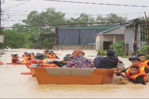 Cảnh báo Miền Trung mưa lớn, nguy cơ cao lũ quét và sạt lở ở 6 tỉnh thành