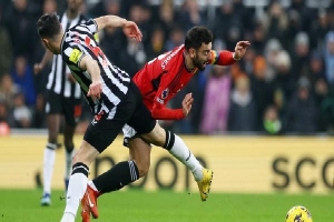 Thắng Man United ở St.James' Park, Newcastle áp sát Top 4 Ngoại hạng