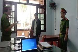 Khởi tố, cấm đi khỏi nơi cư trú đối với 2 giám đốc ở Quảng Nam