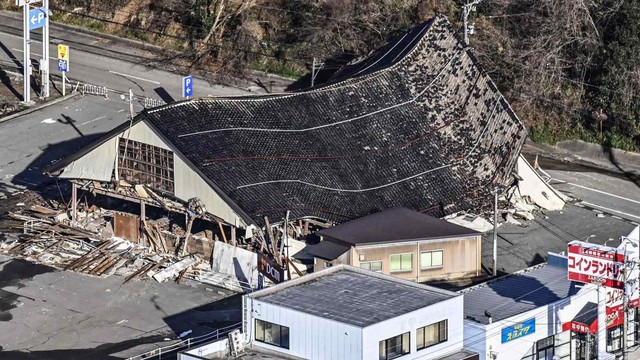 Động đất Nhật Bản: Địa chấn ồ ập, số người chết gia tăng- Ảnh 2.
