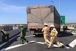 Bình Thuận: Khởi tố vụ tài xế xe tải bỏ chạy, tông vào CSGT