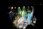 Quảng Ngãi tiếp tục phát hiện gần 300kg nghi ma túy dạt vào bờ biển