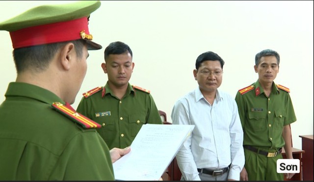 Công an TP HCM bắt tạm giam Phó Cục trưởng Cục Đăng kiểm Việt Nam- Ảnh 5.