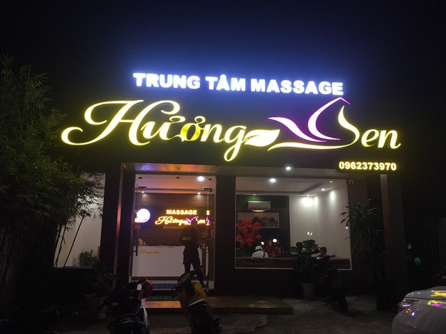 Bắt quả tang nhân viên massage bán dâm cho khách tại Phú Quốc- Ảnh 1.