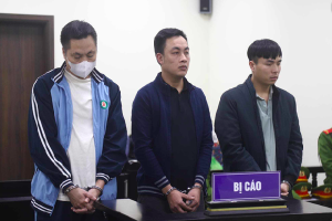 3 cựu công an 'bắn nhầm' dê của dân bị phạt tổng cộng 22 tháng tù