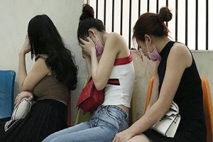 Chân dung người phụ nữ 'giúp' 4 tiếp viên nữ bán dâm ở TP HCM