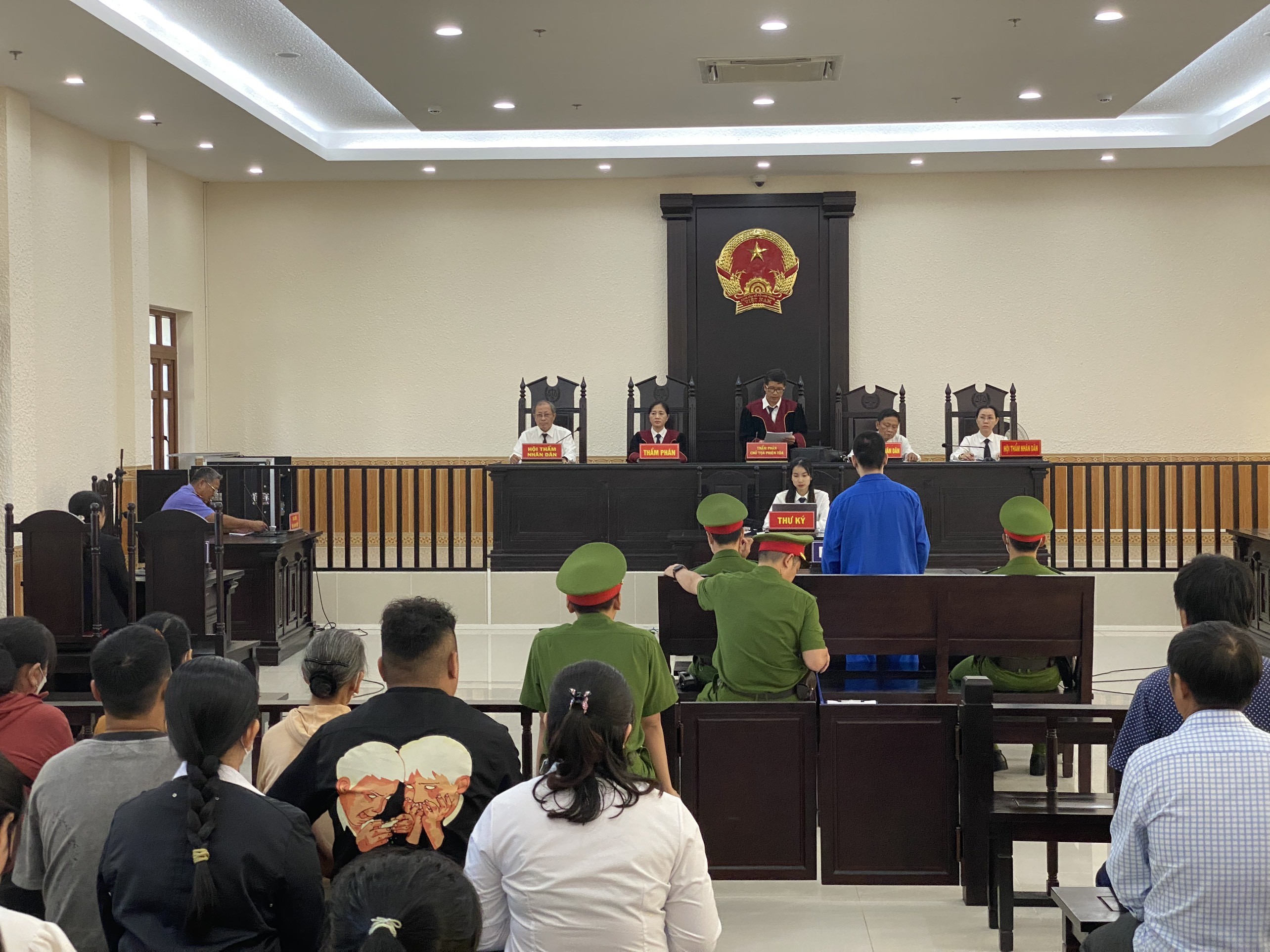 Hồ sơ điều tra - Bình Thuận: Lãnh án vì chặn xe ô tô, gây án mạng