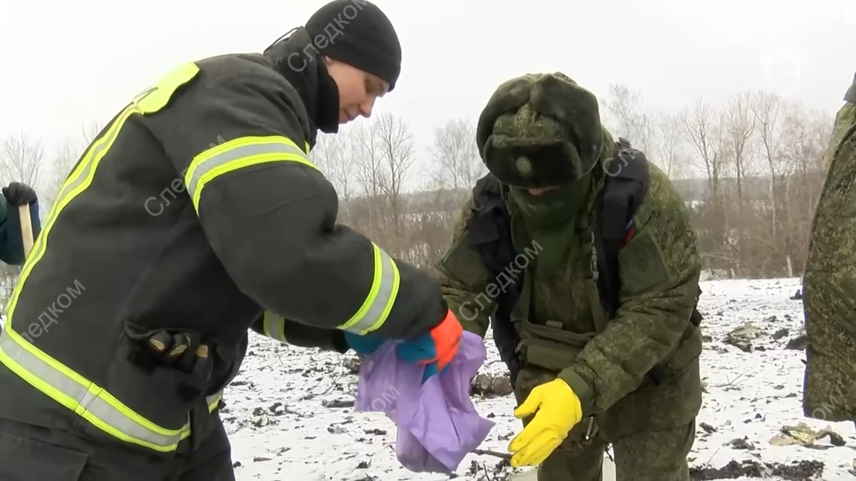 Thế giới - Nga xác định danh tính toàn bộ tù binh Ukraine vụ máy bay rơi, Kiev nêu đề nghị