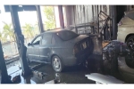 Cần Thơ: Nhiều ô tô bị thiêu rụi, hư bỏng khi cháy gara, bảo hiểm đền thế nào?