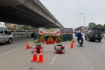 Giải pháp nào giảm thiểu ùn tắc giao thông tại Hà Nội? Thừa nguyên nhân, thiếu giải pháp