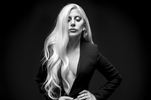 'Mẹ quỷ' Lady Gaga - Biểu tượng đình đám của cộng đồng LGBT