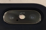 iPhone X bị tố nứt mặt kính camera do lỗi thiết kế, vật liệu
