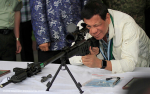 Duterte khuyên tội phạm ma túy vào tù nếu muốn sống lâu hơn