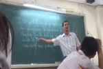 Thầy giáo dạy tiếng Anh theo phong cách Tài Smile cực bá đạo khiến dân mạng thích thú