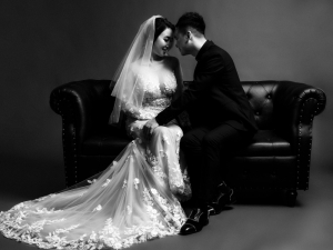 Trước thềm hôn lễ, Khắc Việt tung bộ ảnh cưới cực tình tứ bên bà xã DJ