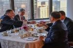 Hai nhà cựu tình báo hàng đầu Mỹ-Triều Tiên nói gì trong bữa tối bít tết?
